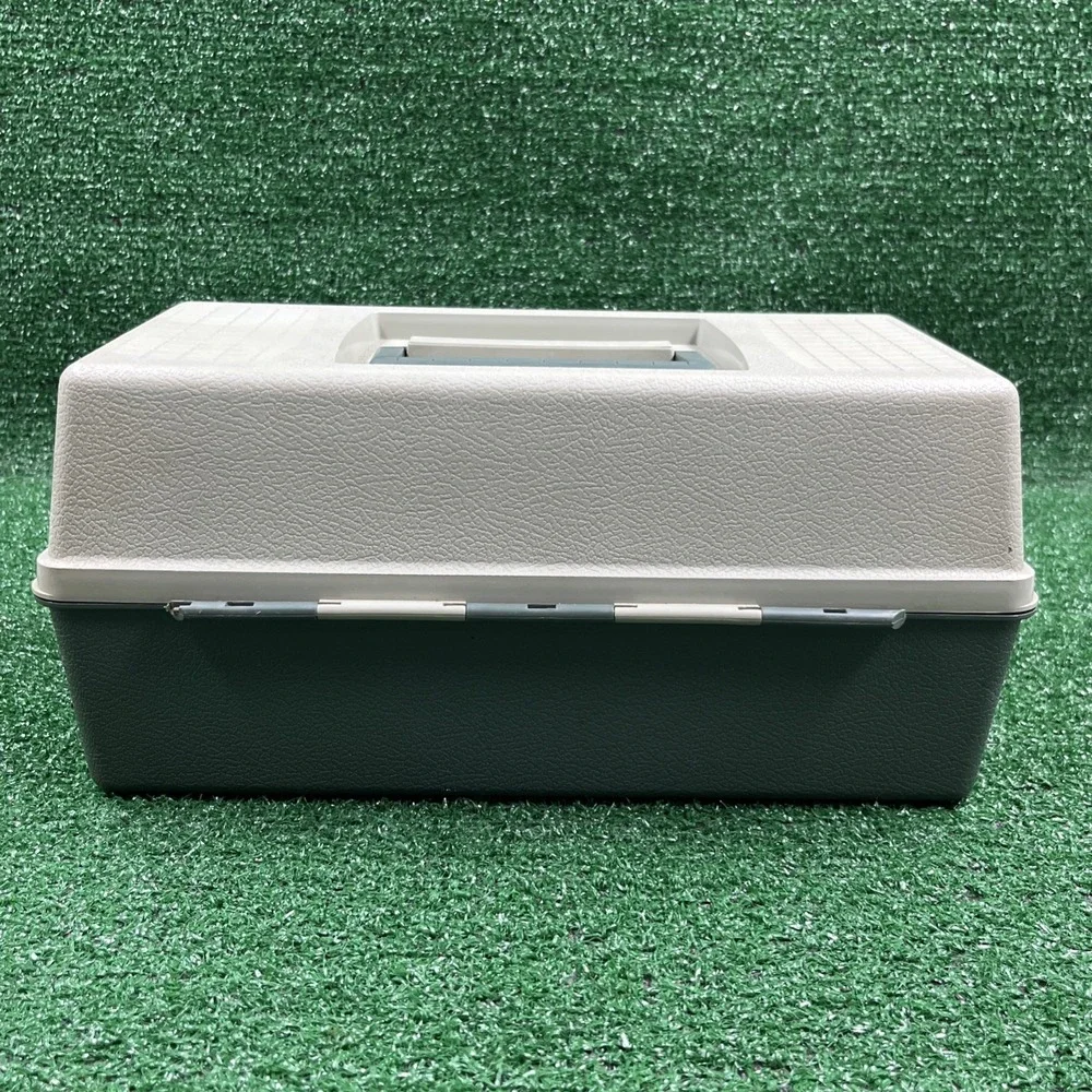 Vintage Sport Fisher 450‎ Fishing Tackle Box Two Trays Green